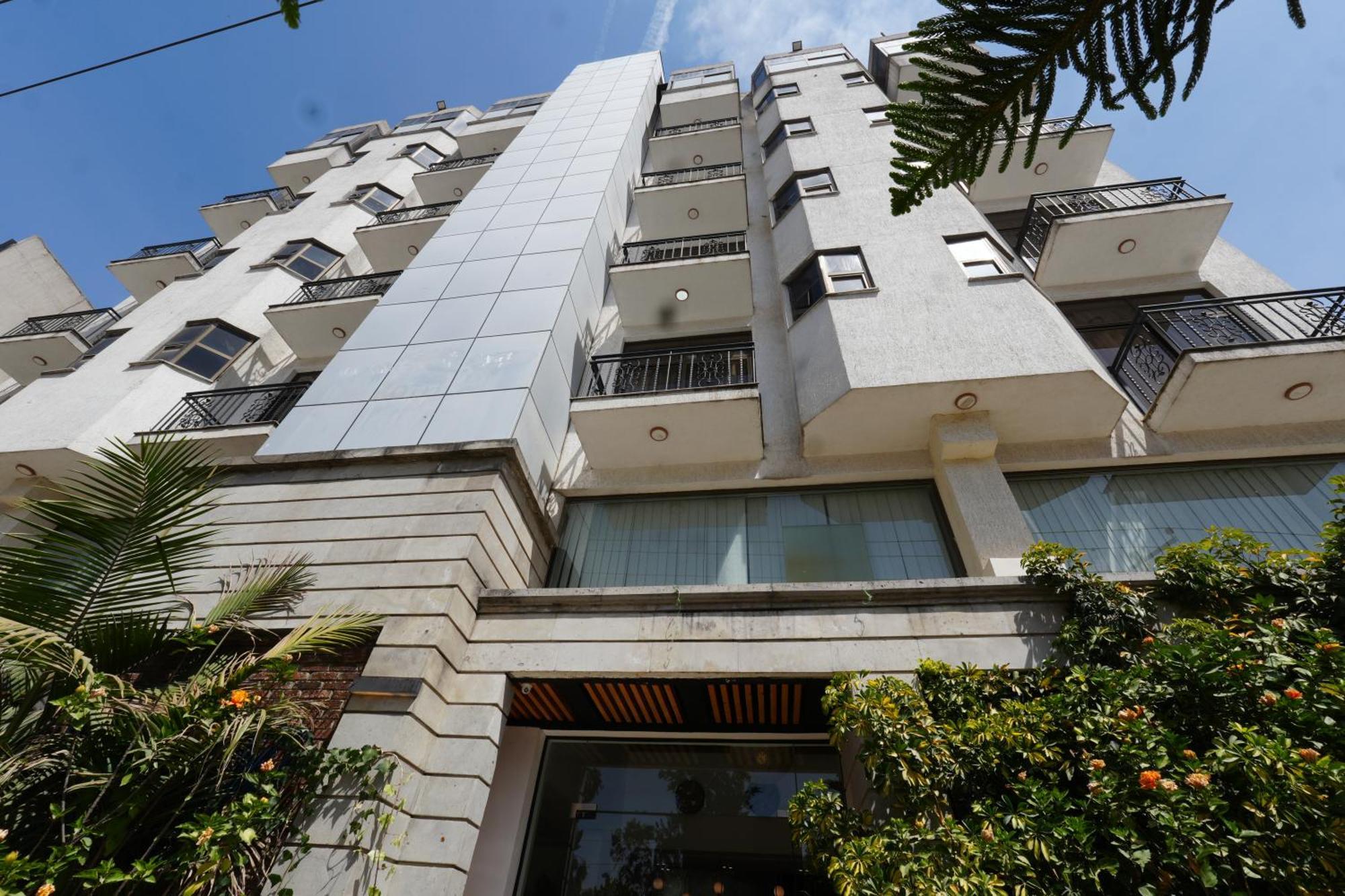 Mazeki Addis Boutique Hotel Exterior photo
