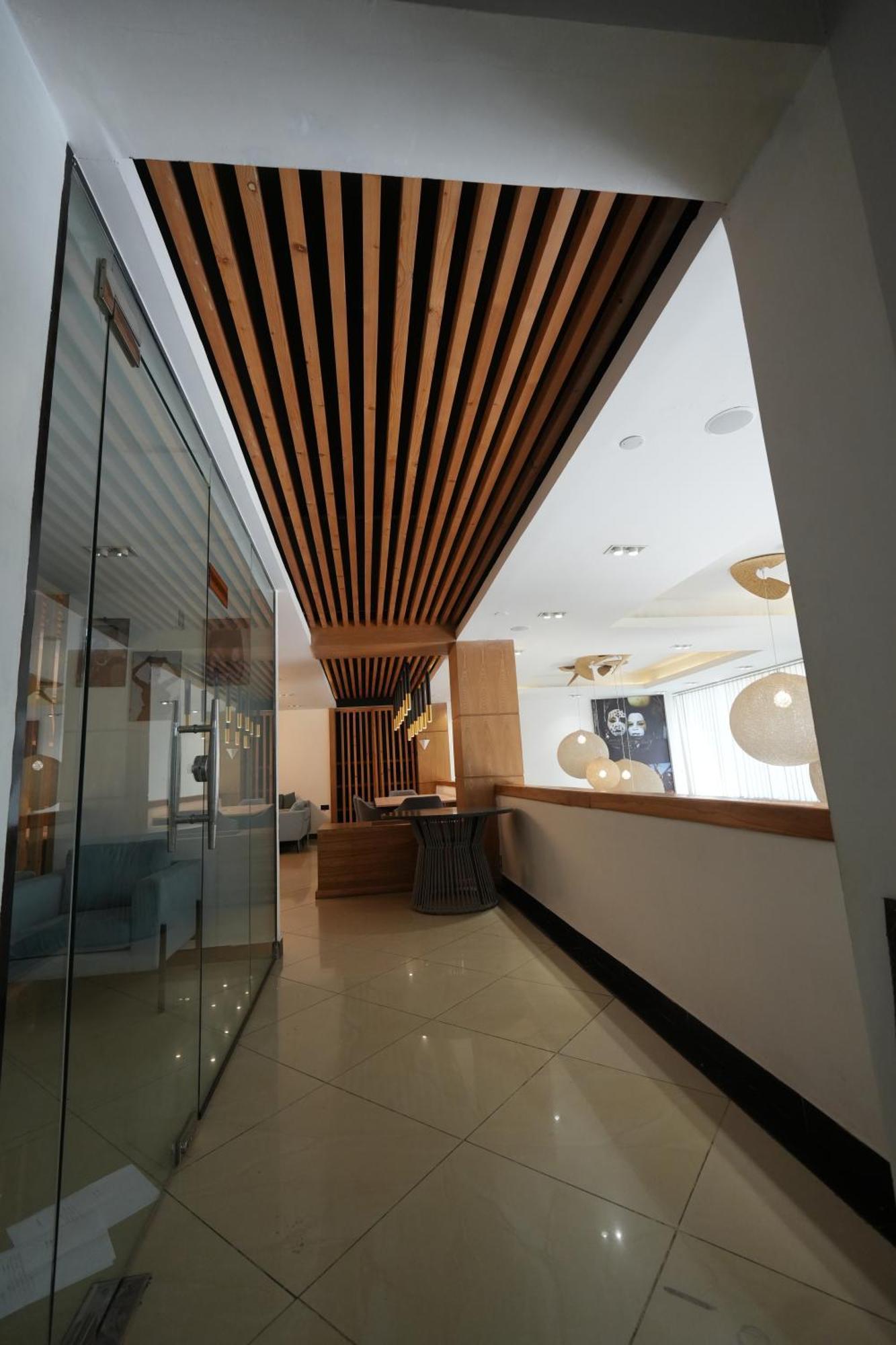 Mazeki Addis Boutique Hotel Exterior photo
