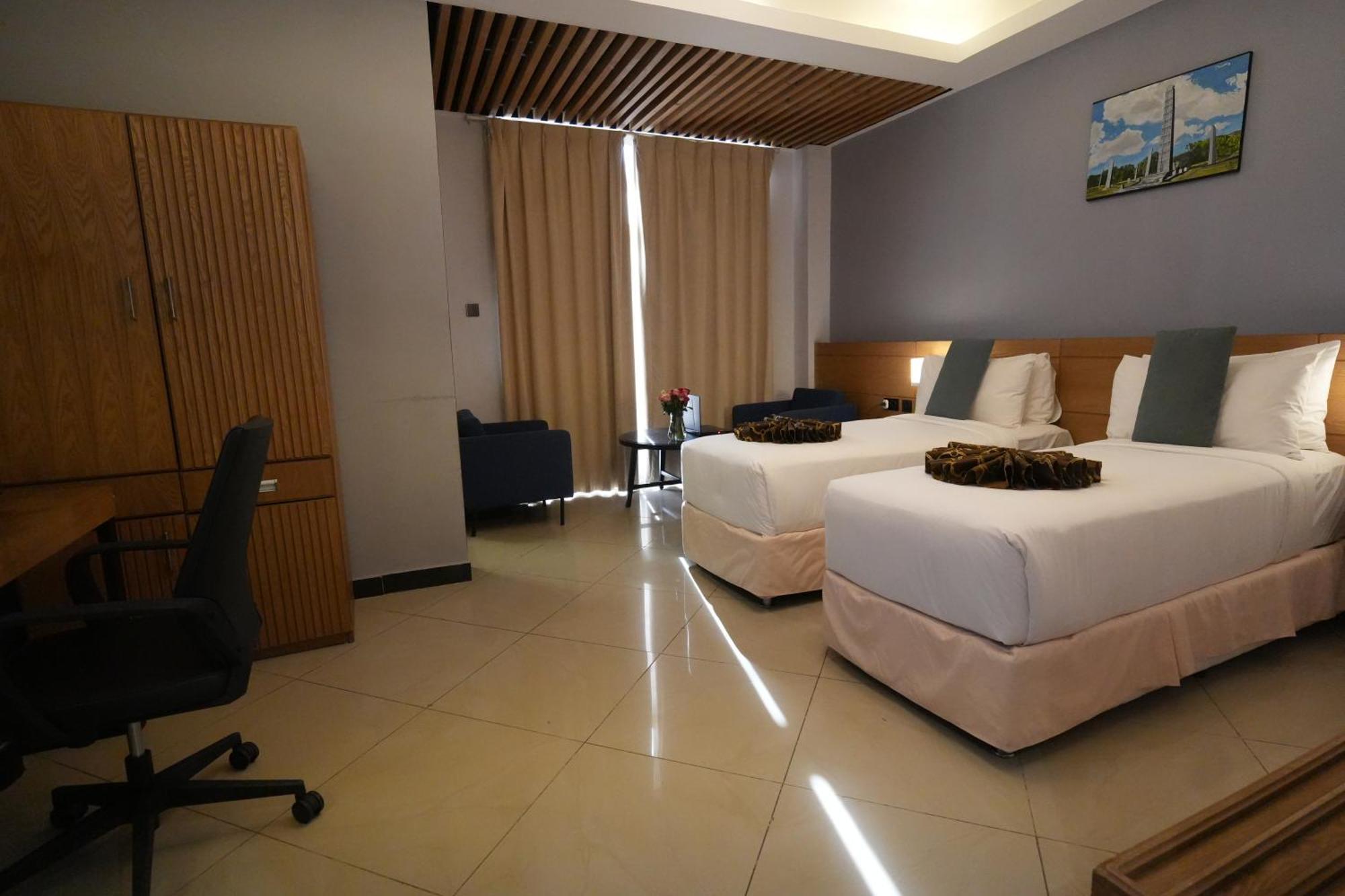Mazeki Addis Boutique Hotel Exterior photo