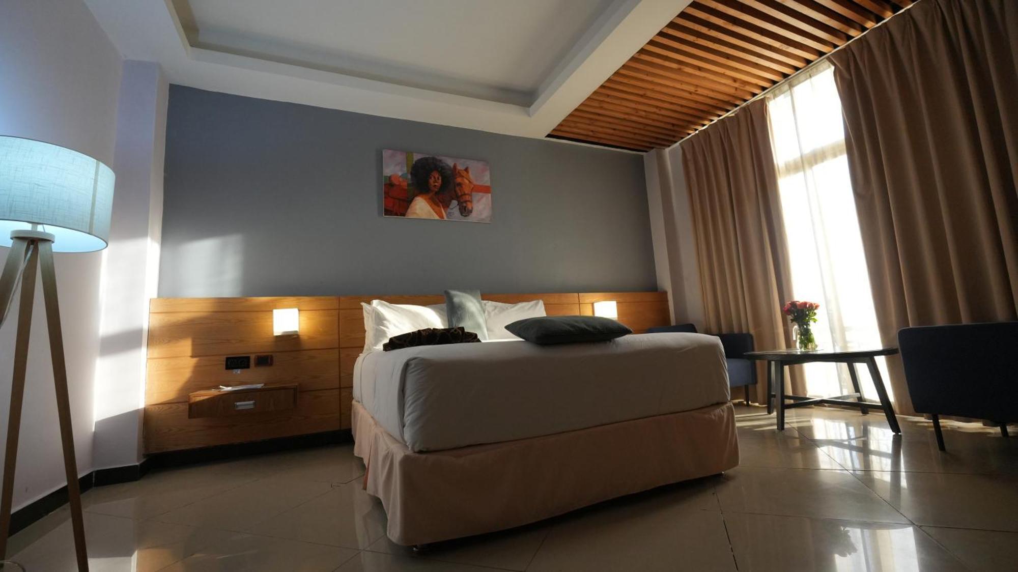 Mazeki Addis Boutique Hotel Exterior photo